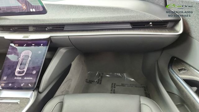 Used 2024 Lucid Air Touring AWD/4WD image 36