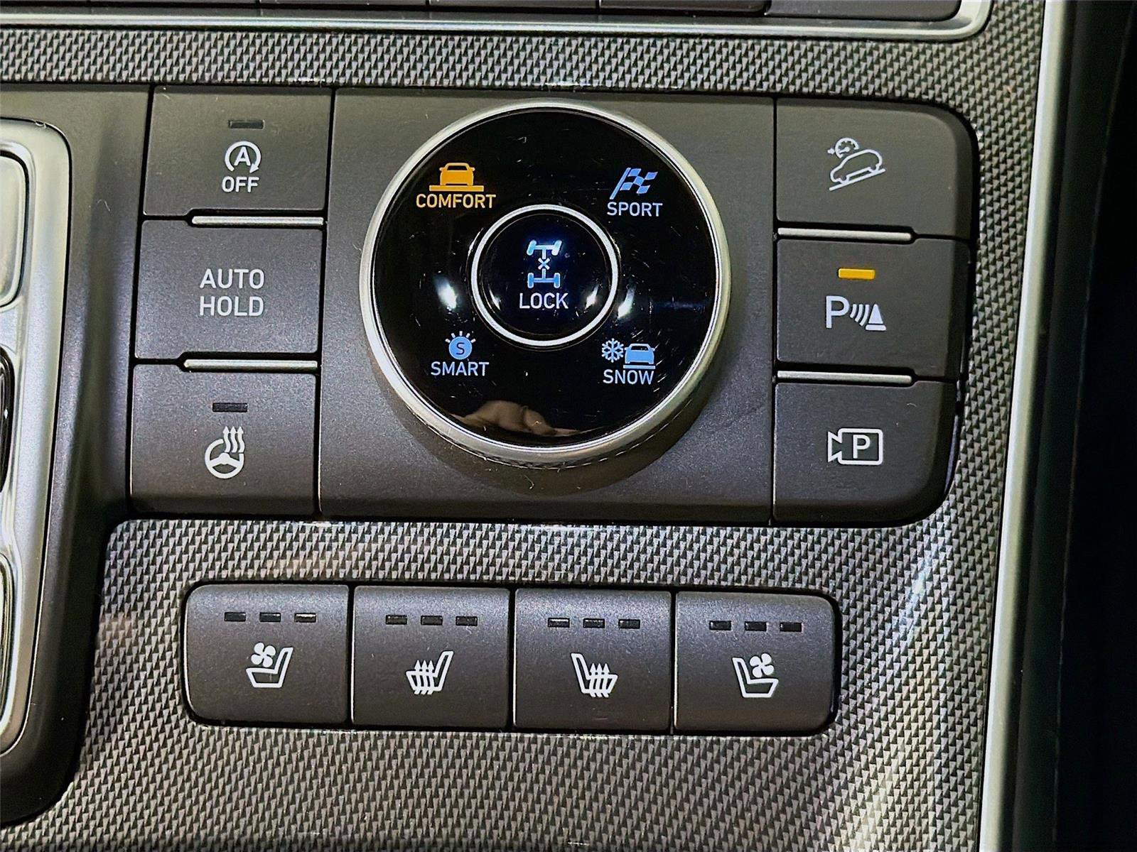 Used 2023 Hyundai Santa Fe Limited AWD/4WD image 23