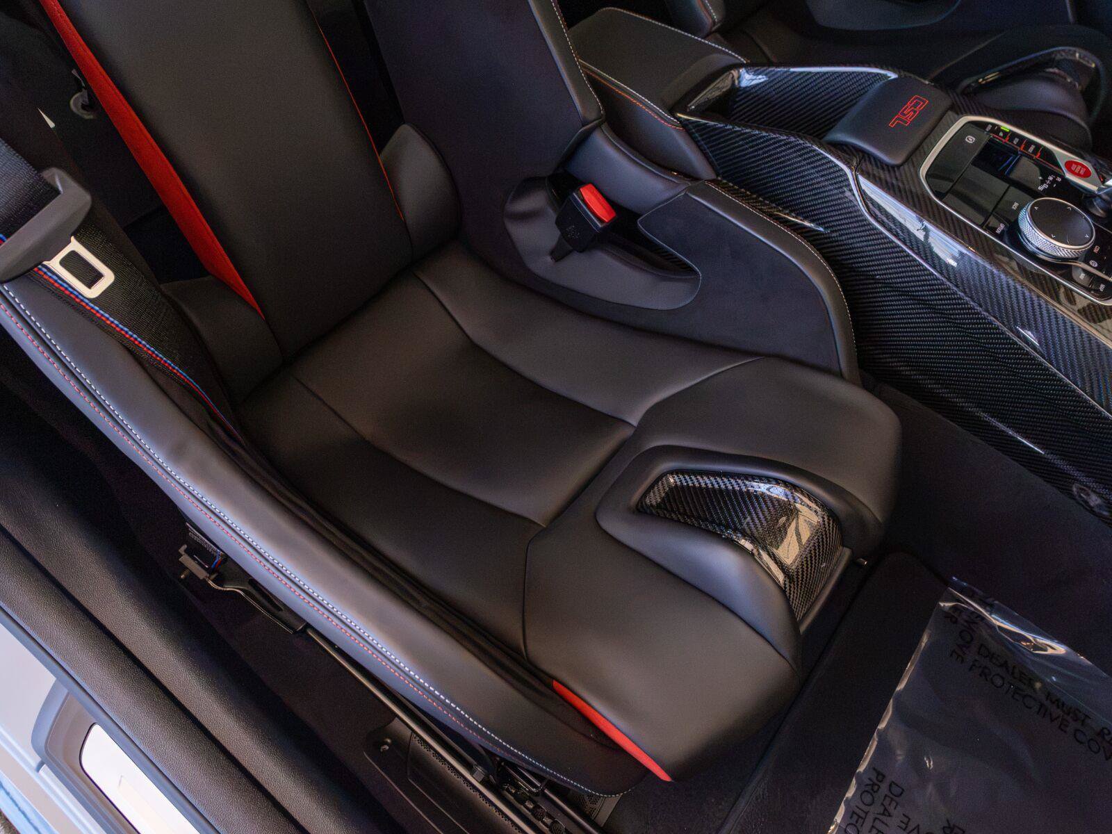 Used 2023 BMW M4 CSL RWD image 21