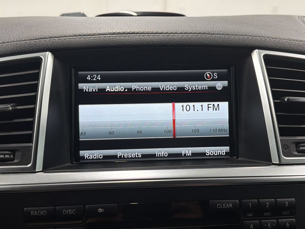 Used 2013 Mercedes-Benz ML 550 4MATIC image 21