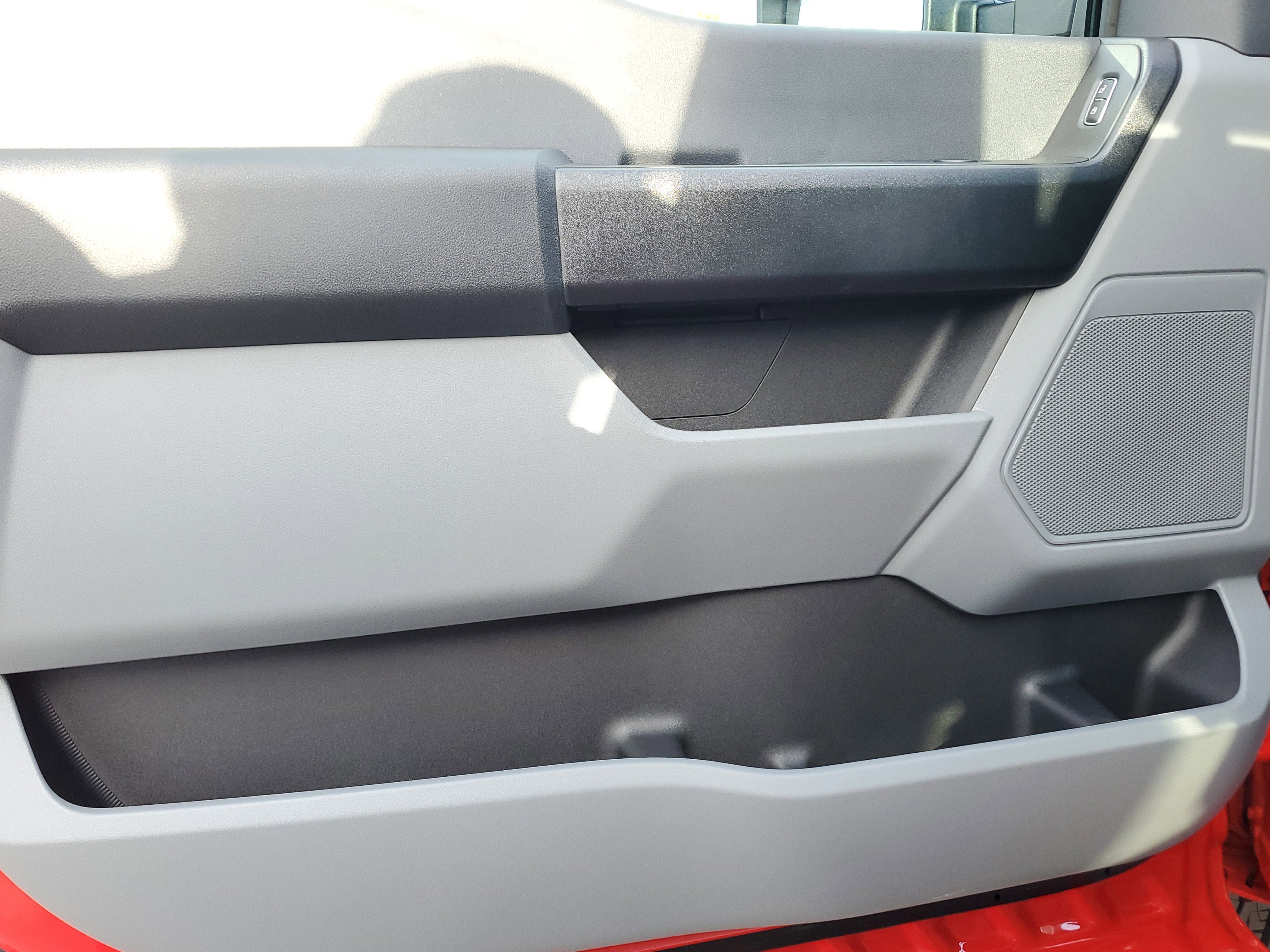 New 2026 Ford F350 XL image 9