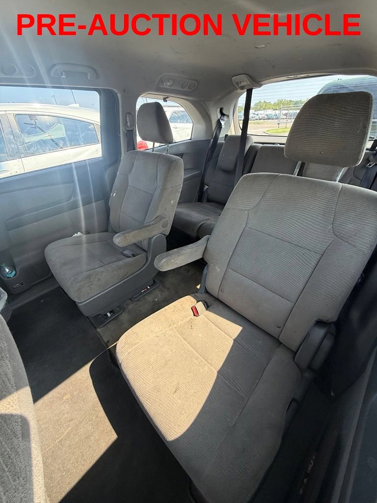 Used 2011 Honda Odyssey LX image 7