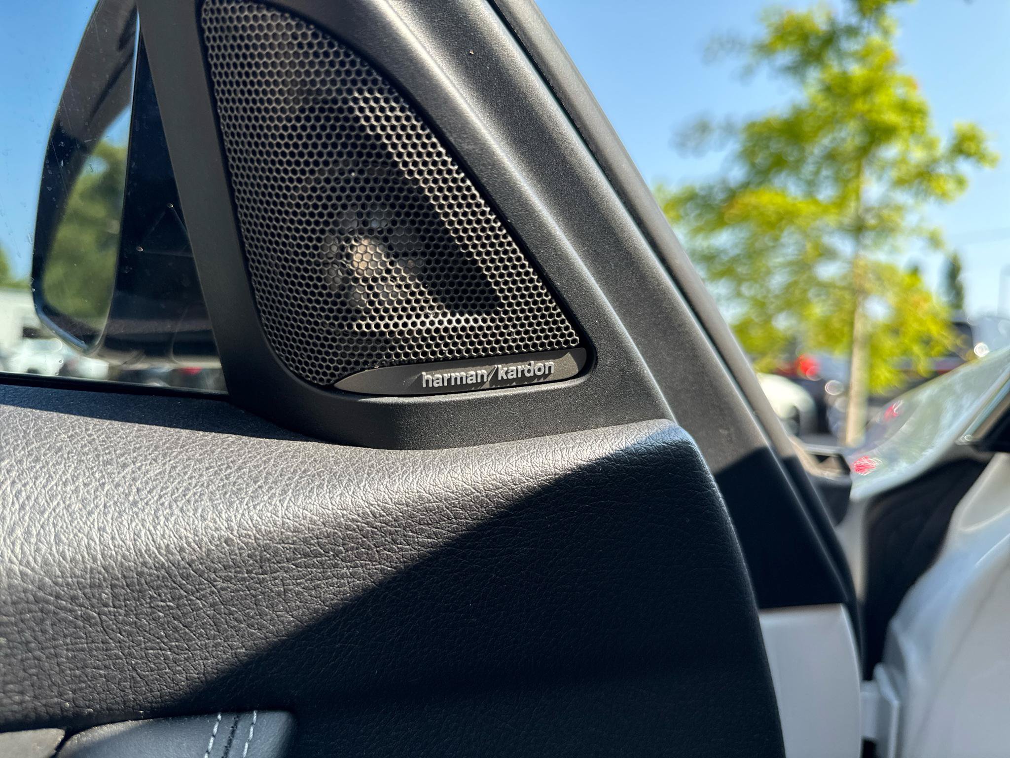 Used 2016 BMW M3 RWD image 10