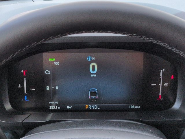 New 2026 Ford Maverick XLT w/ XLT Luxury Package FWD image 26