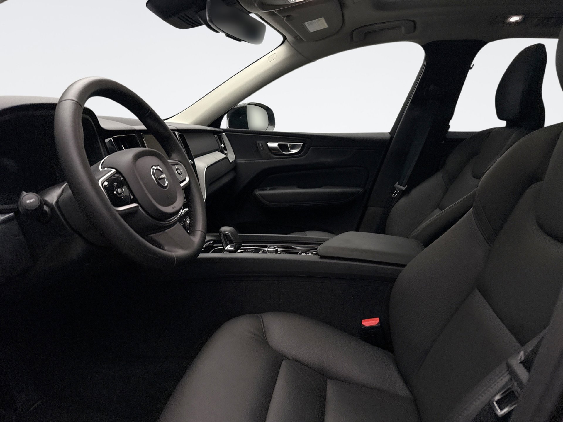 Used 2025 Volvo XC60 B5 Plus image 9