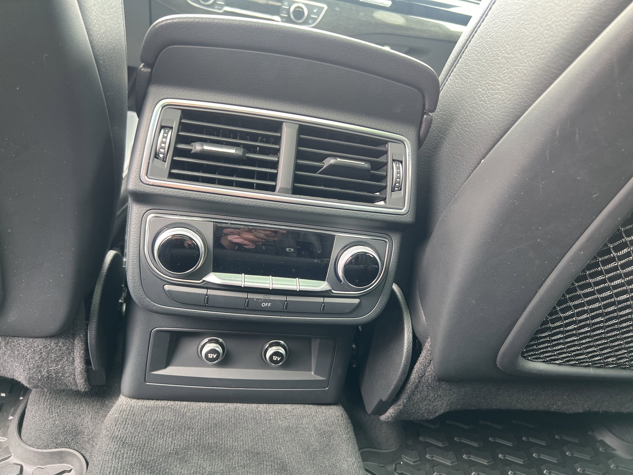 Used 2019 Audi Q7 3.0T Prestige w/ Prestige Package image 28