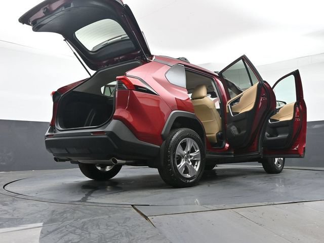 Certified 2022 Toyota RAV4 XLE AWD/4WD image 49