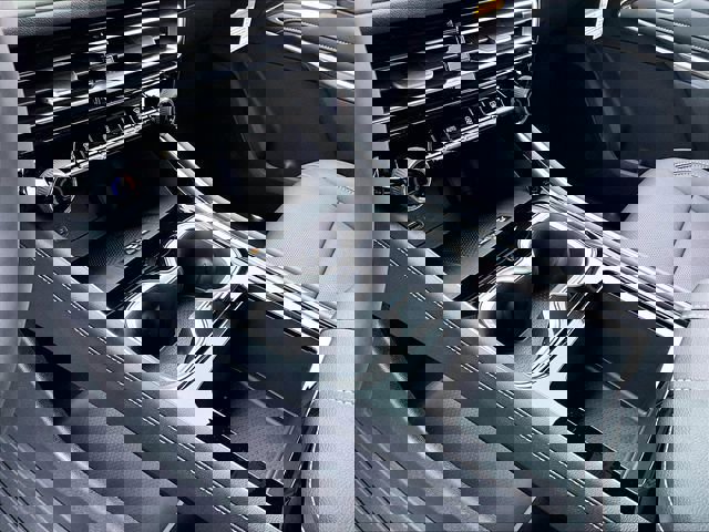 New 2026 Chevrolet Traverse LT w/ Midnight/Sport Edition image 13