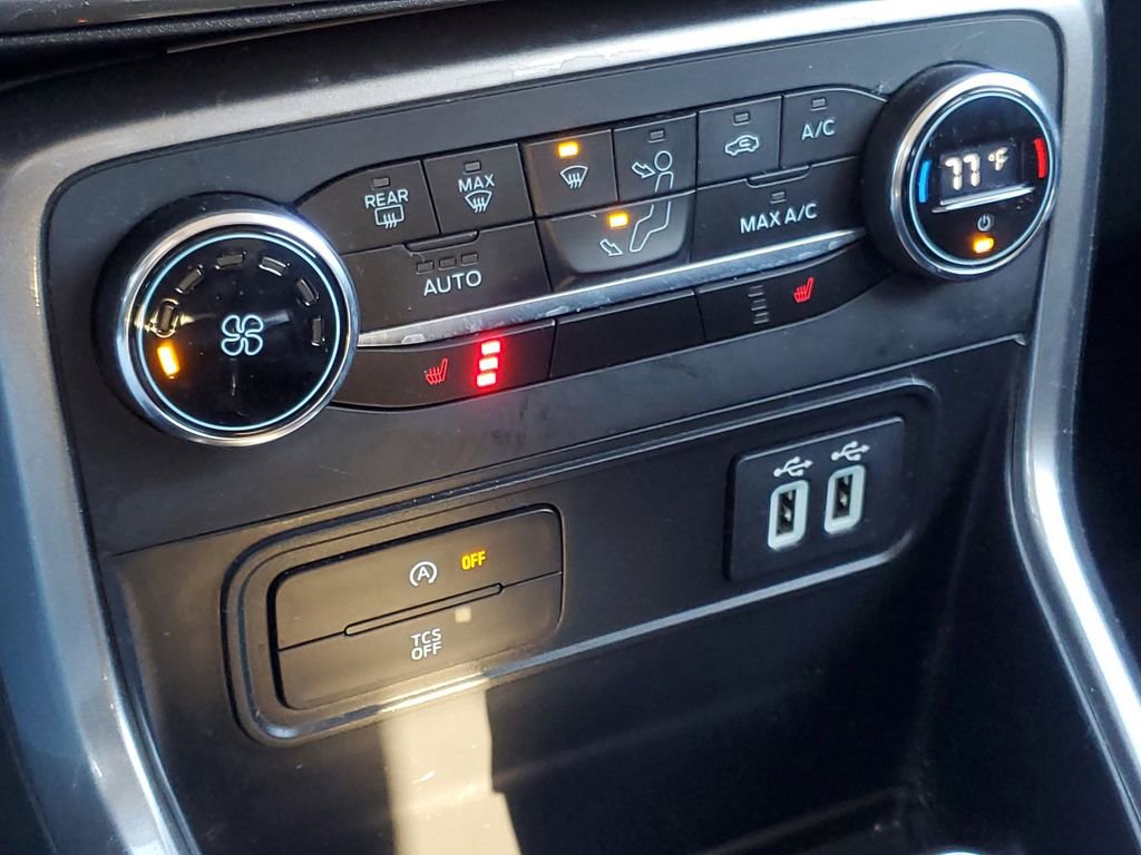 Used 2021 Ford EcoSport SE image 22