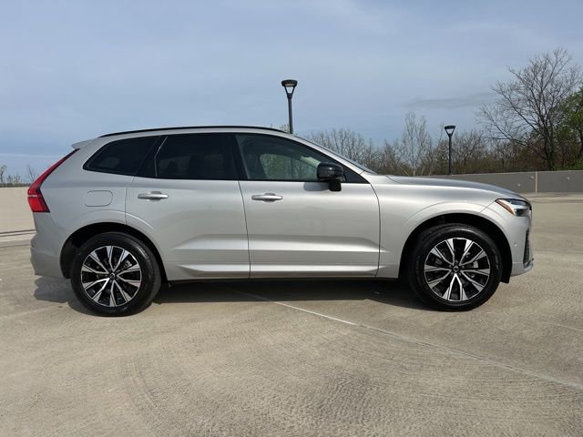 Certified 2023 Volvo XC60 B5 Plus w/ Climate Package AWD/4WD image 10