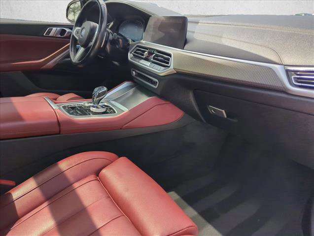 Used 2022 BMW X6 xDrive40i w/ M Sport Package AWD/4WD image 21