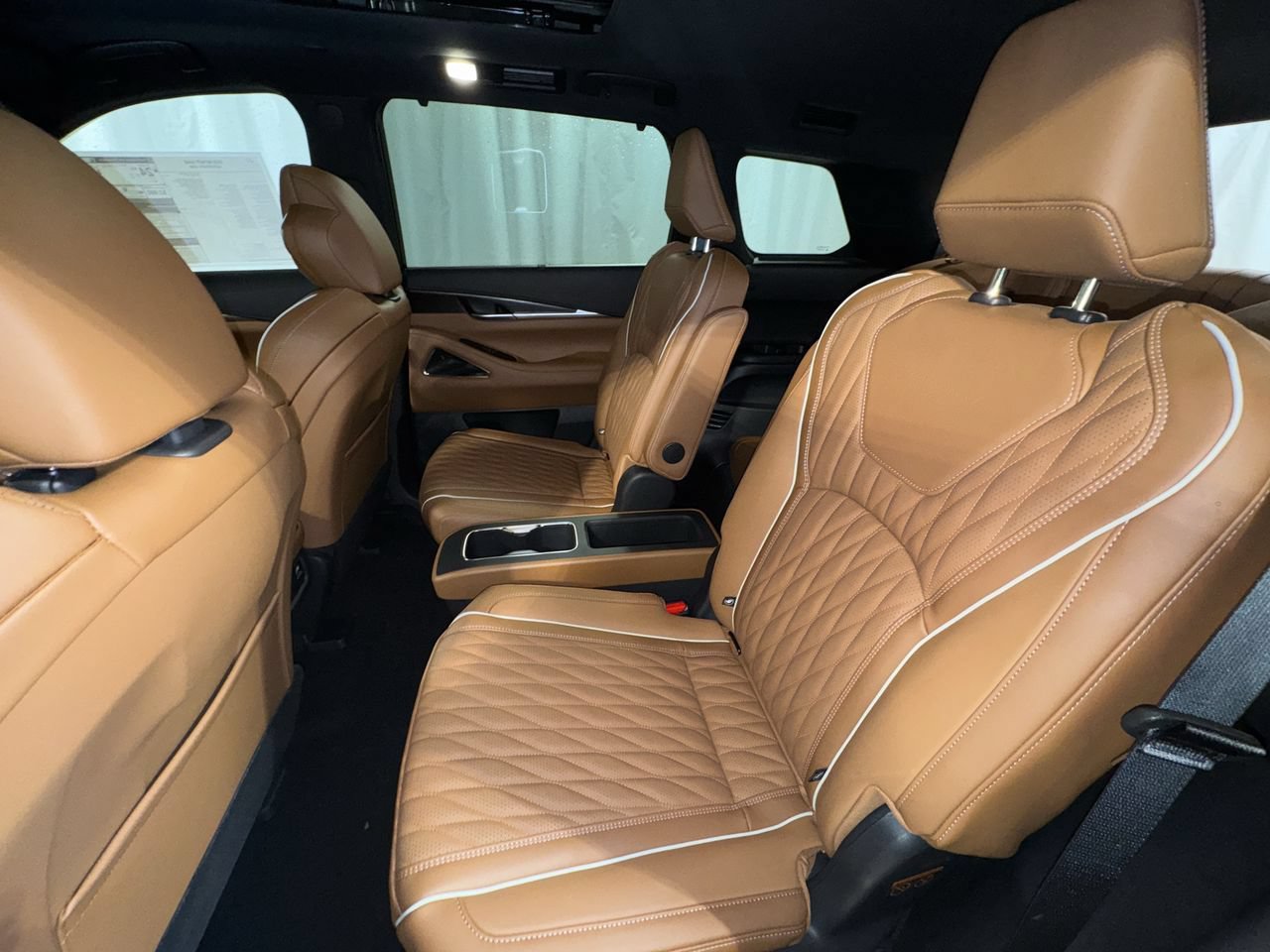 Certified 2026 INFINITI QX60 Autograph w/ Dark Cargo Package AWD/4WD image 4