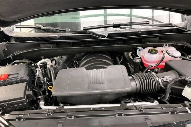 New 2026 GMC Yukon AT4 w/ AT4 Premium Package AWD/4WD image 13