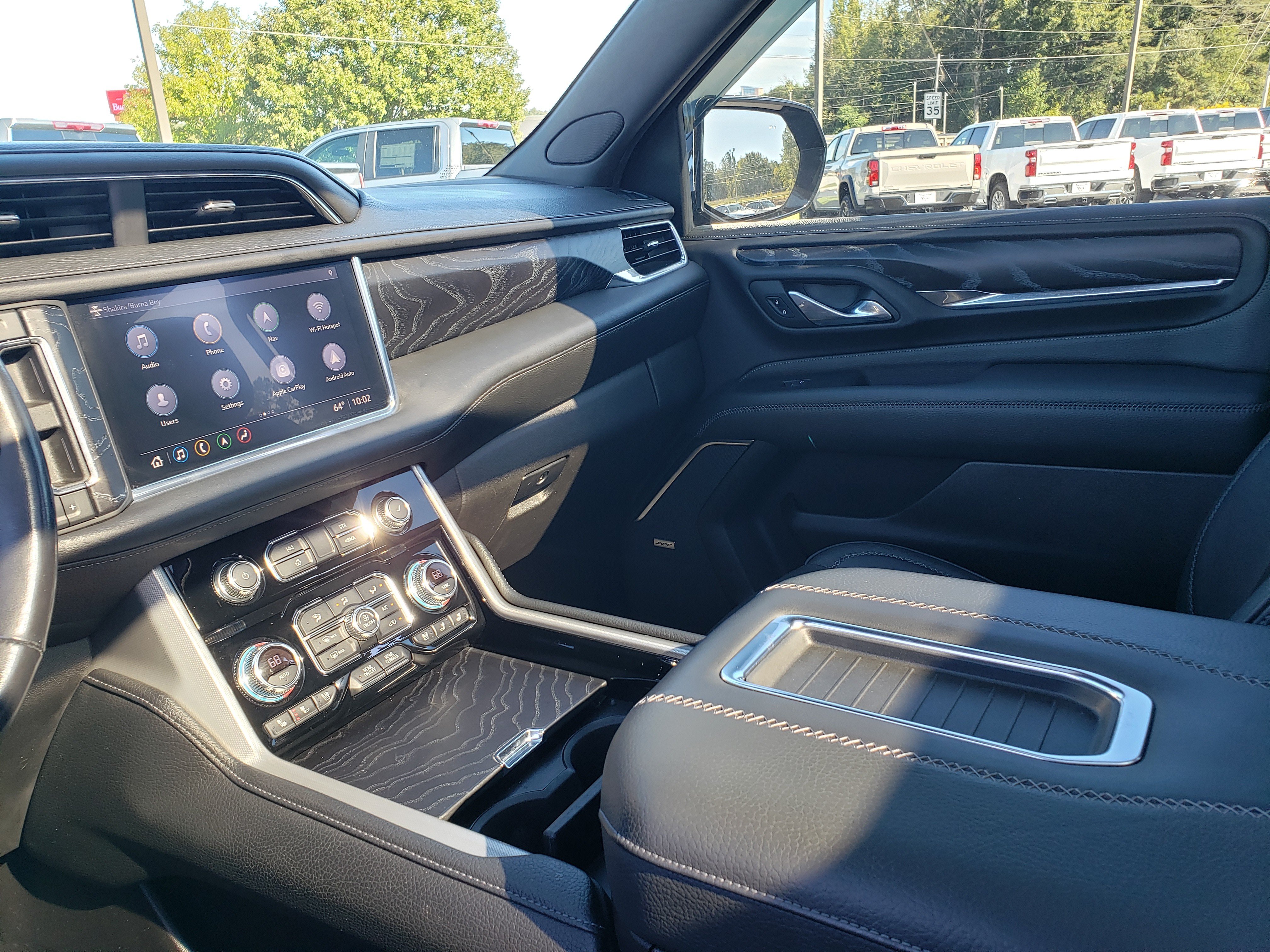 Used 2021 GMC Yukon XL Denali AWD/4WD image 21