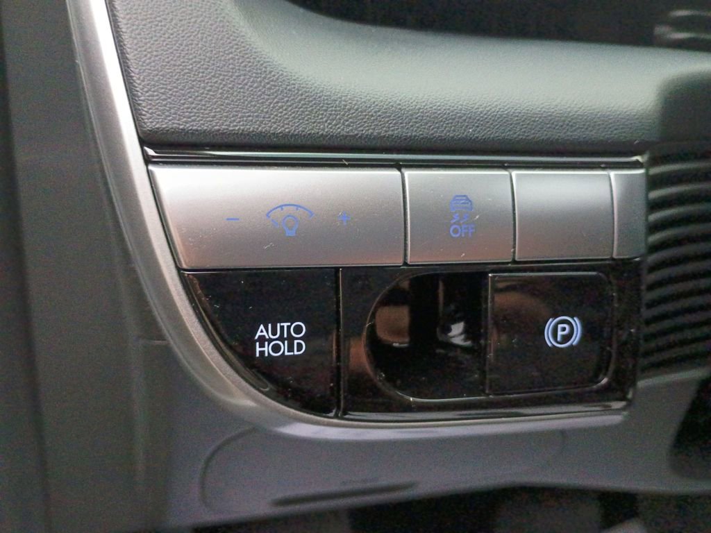 Used 2023 Hyundai Ioniq 5 SE image 10