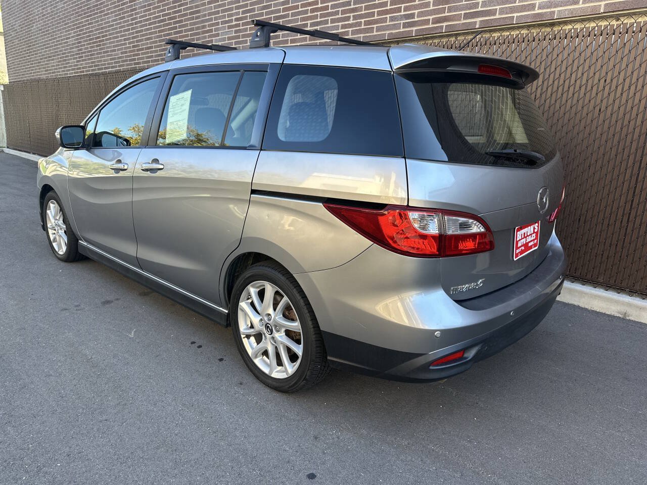 Used 2013 MAZDA MAZDA5 Touring FWD image 2