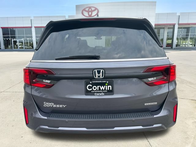 Used 2025 Honda Odyssey Touring image 4