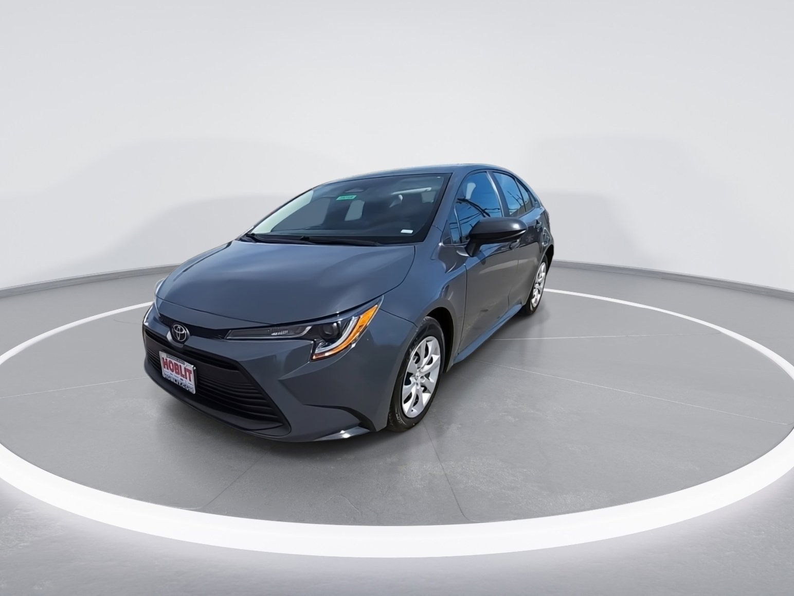 Used 2023 Toyota Corolla LE image 3