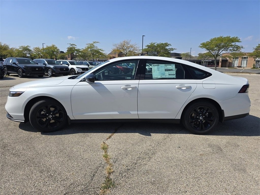 New 2025 Honda Accord SE image 13