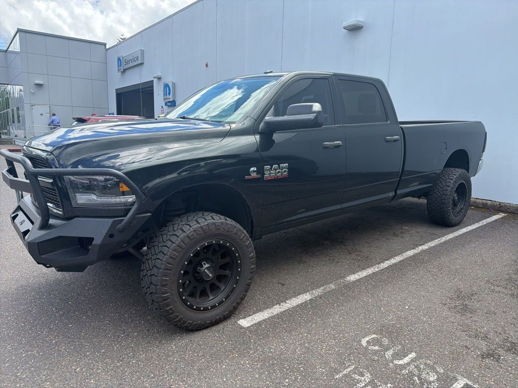 Used 2016 RAM 3500 Tradesman w/ Chrome Appearance Group AWD/4WD image 3