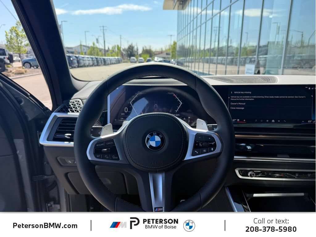 New 2026 BMW X5 xDrive40i w/ M Sport Package AWD/4WD image 17