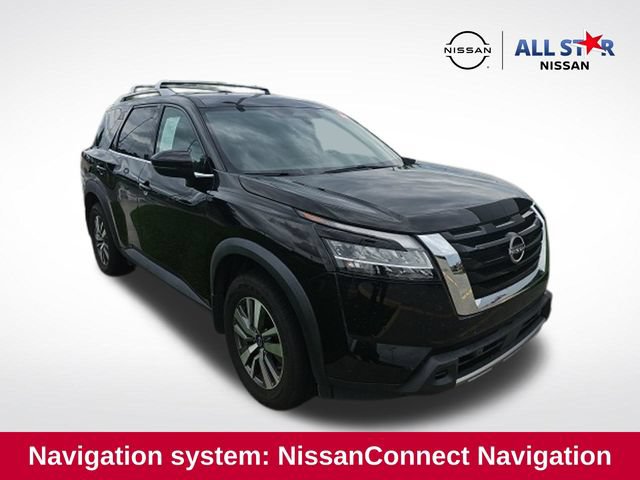 Used 2023 Nissan Pathfinder SL
