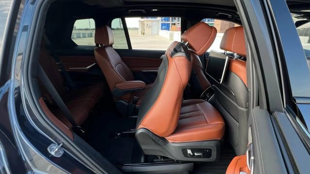 Used 2020 BMW X7 M50i image 76