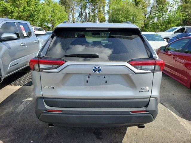 Used 2024 Toyota RAV4 XLE image 5