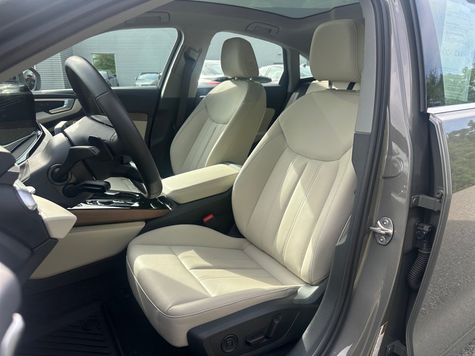 Certified 2025 Audi A5 2.0T Premium AWD/4WD image 30