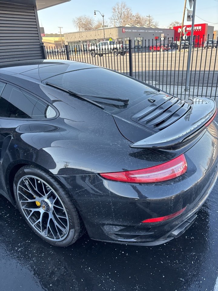 Used 2014 Porsche 911 Turbo S image 35