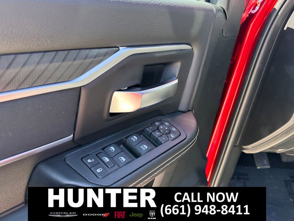 New 2026 RAM 2500 Big Horn AWD/4WD image 18