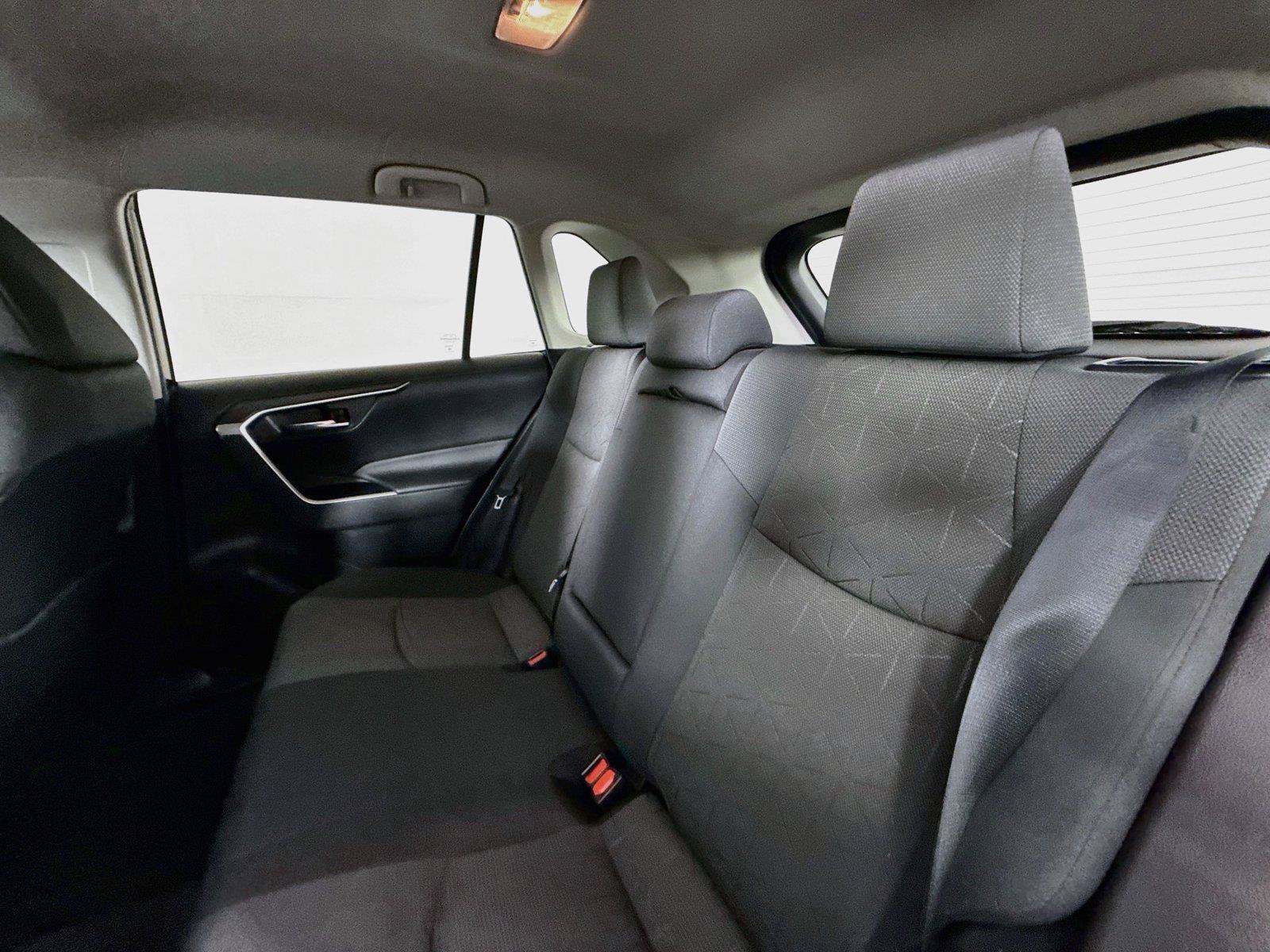Certified 2021 Toyota RAV4 XLE AWD/4WD image 27