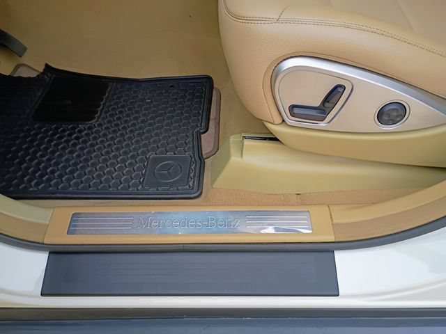 Used 2009 Mercedes-Benz ML 320 BlueTEC 4MATIC image 28