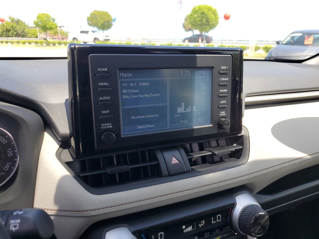 Used 2019 Toyota RAV4 XLE image 25