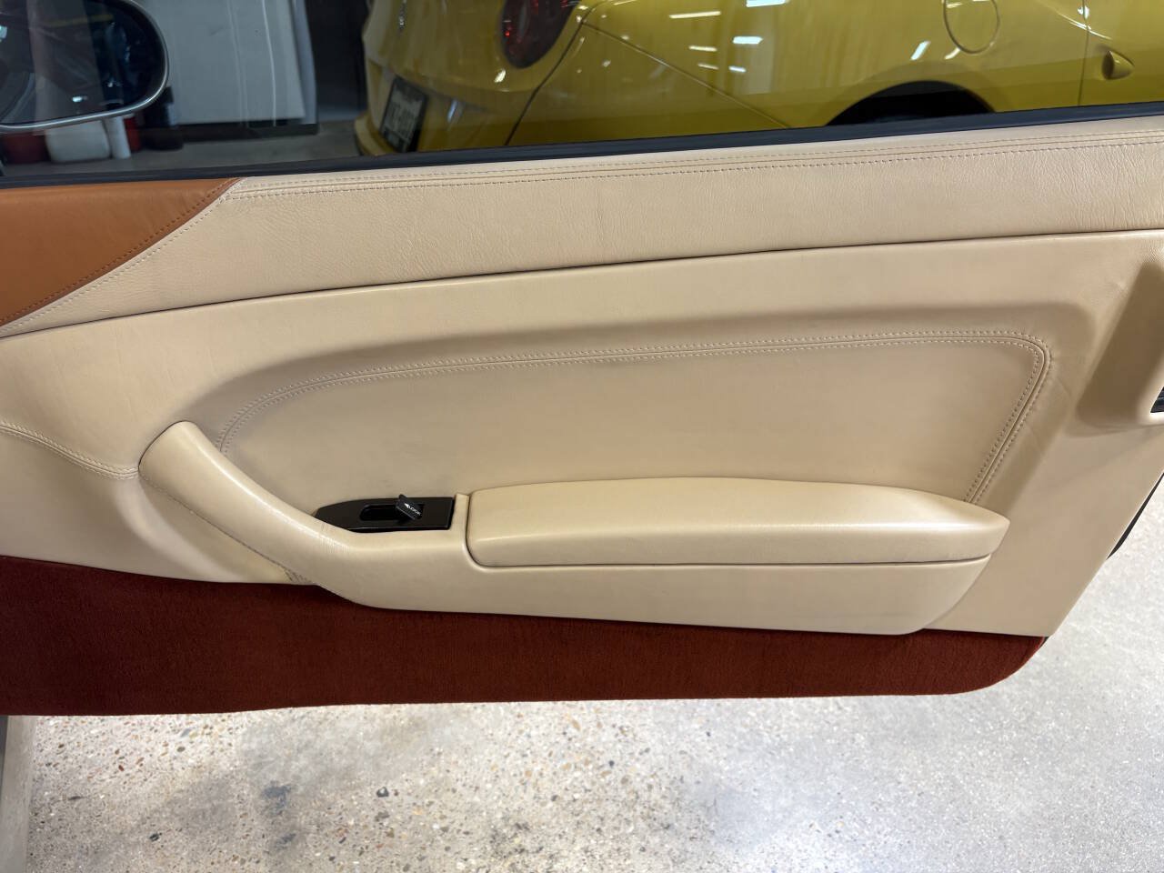 Used 2000 Ferrari A RWD image 23