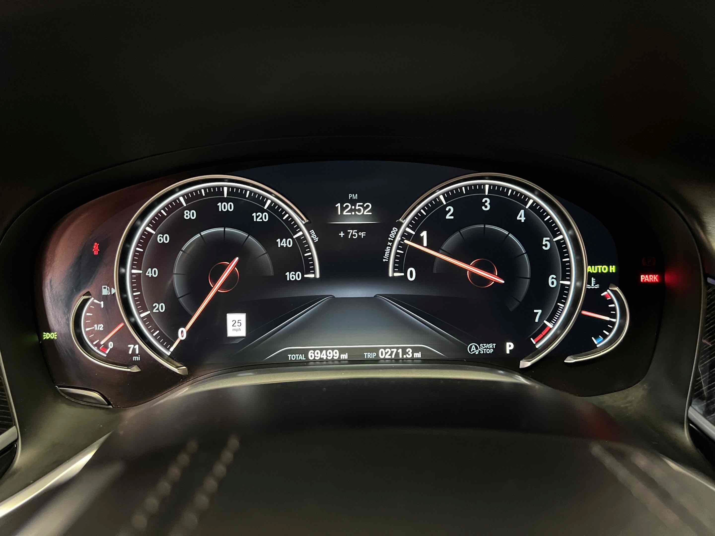 Used 2018 BMW 750i RWD image 10