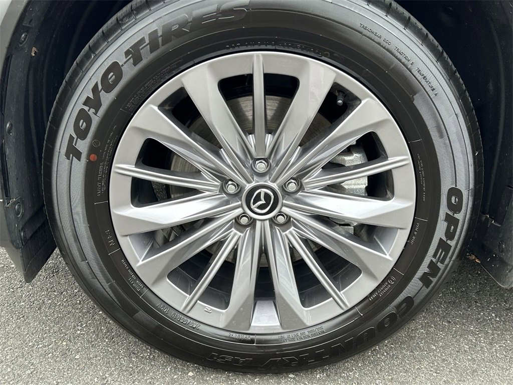 Certified 2025 MAZDA CX-90 3.3 Turbo w/ Preferred Package image 10