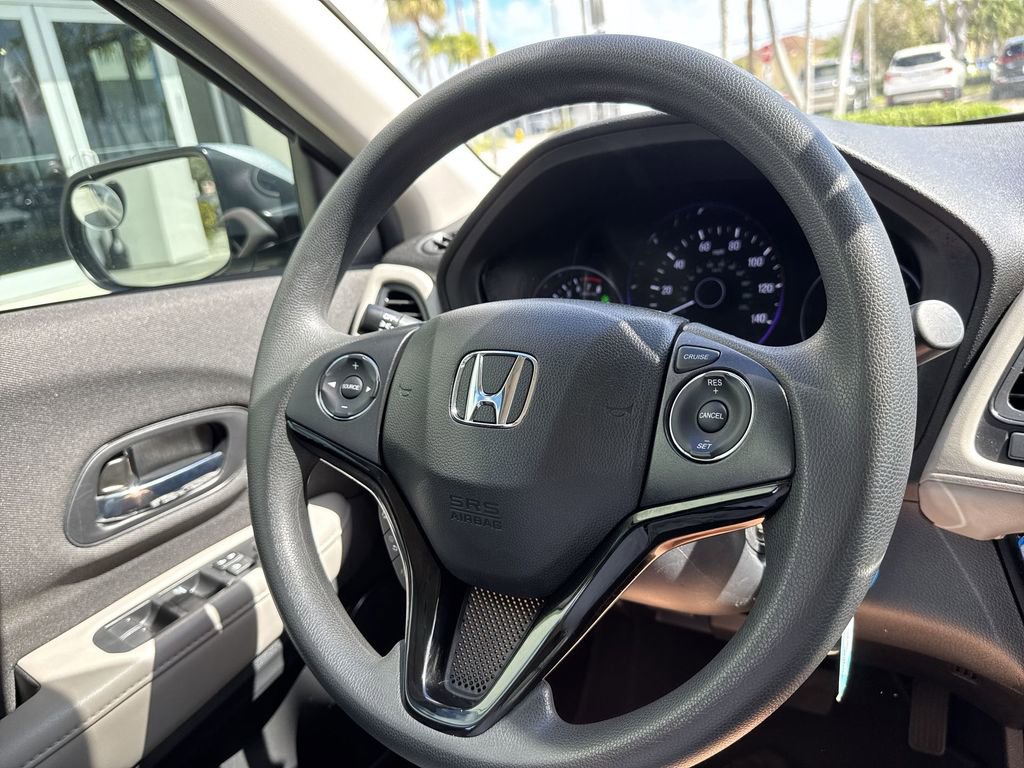 Used 2020 Honda HR-V LX image 54