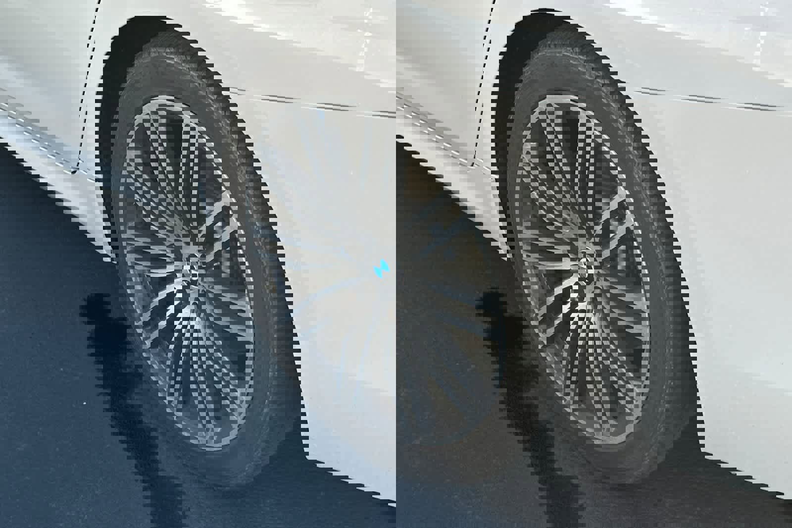 Used 2019 BMW 540i w/ M Sport Package image 18