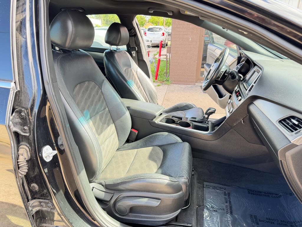 Used 2018 Hyundai Sonata Sport FWD image 13