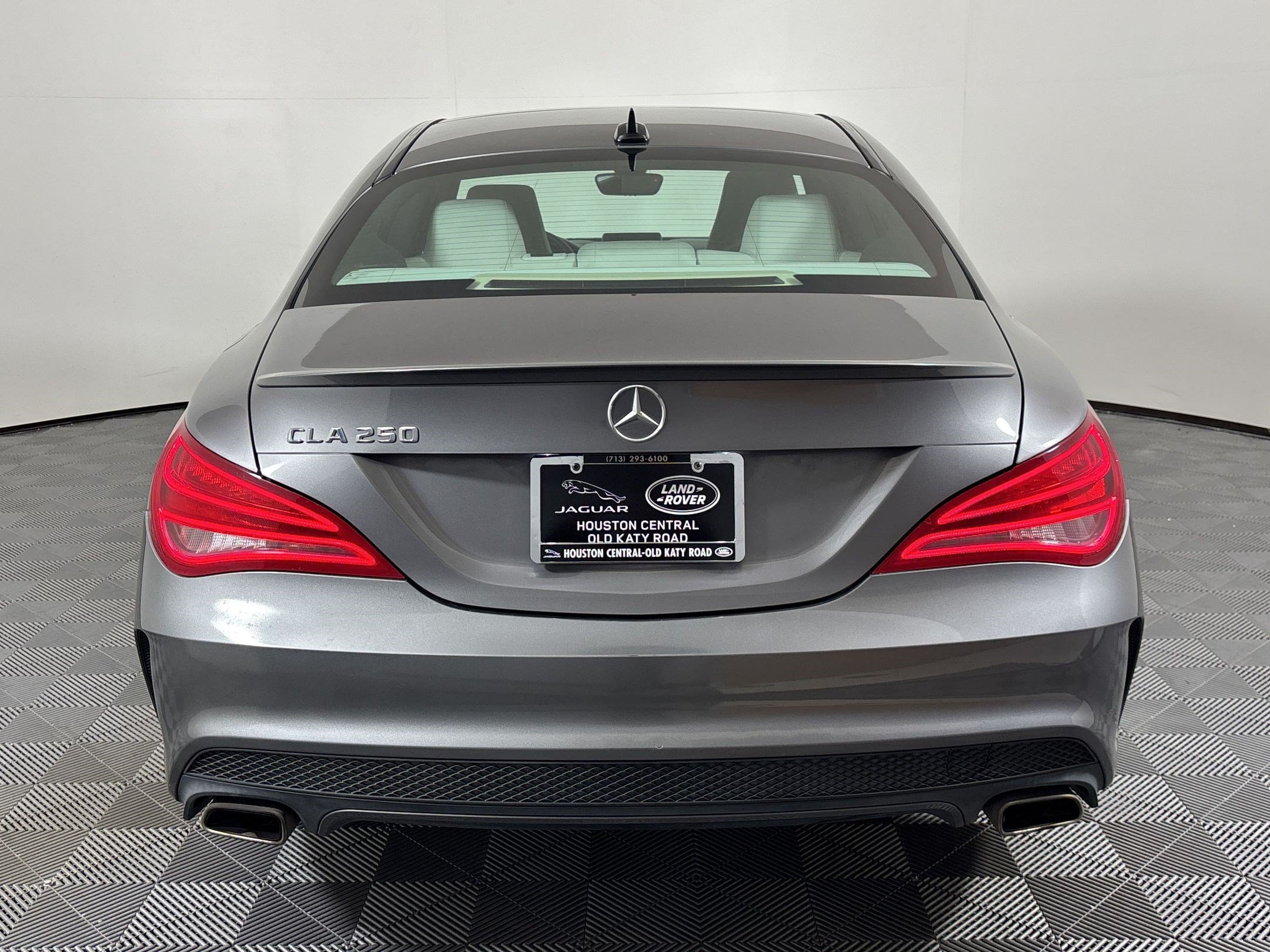 Used 2015 Mercedes-Benz CLA 250 image 10
