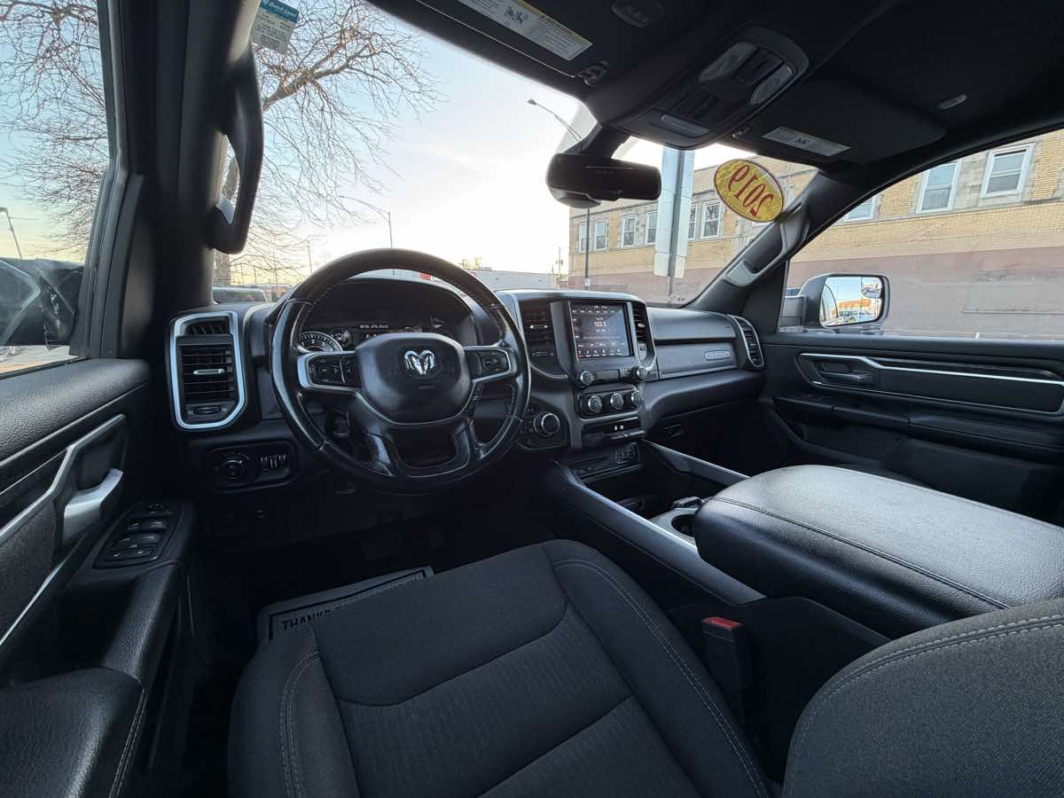 Used 2019 RAM 1500 Big Horn AWD/4WD image 14