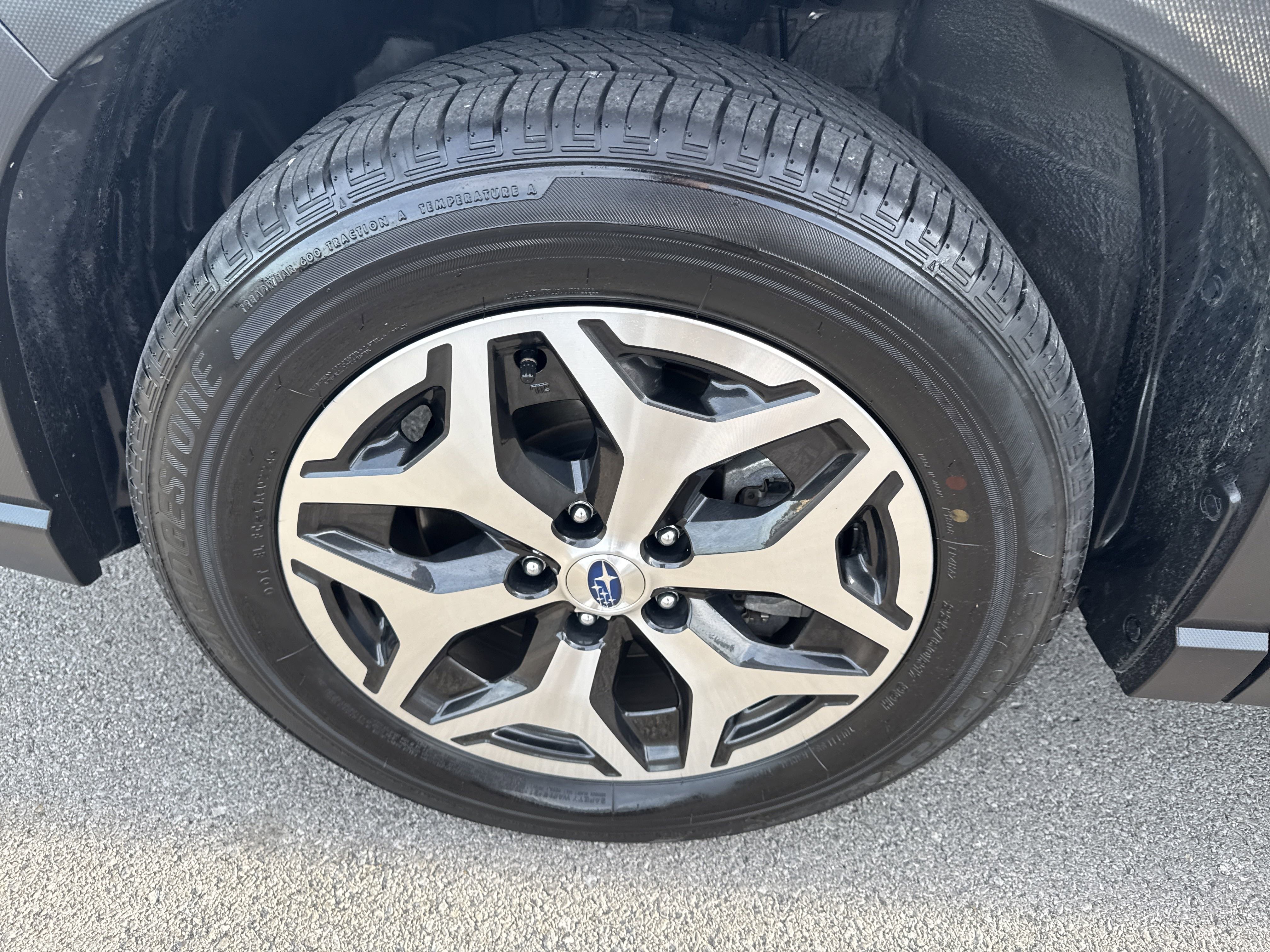 Used 2024 Subaru Forester Premium image 12