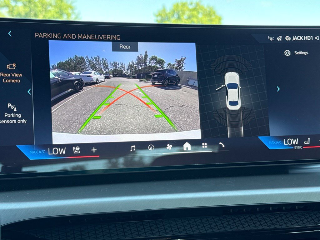 New 2026 BMW 230i Coupe w/ Premium Package RWD image 24