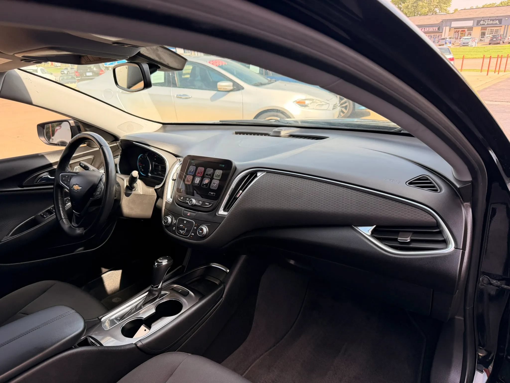 Used 2016 Chevrolet Malibu LT FWD image 32