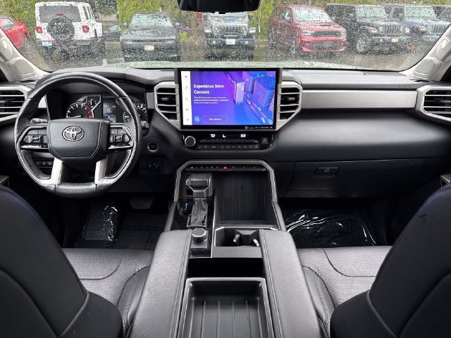 Used 2023 Toyota Tundra Limited AWD/4WD image 8