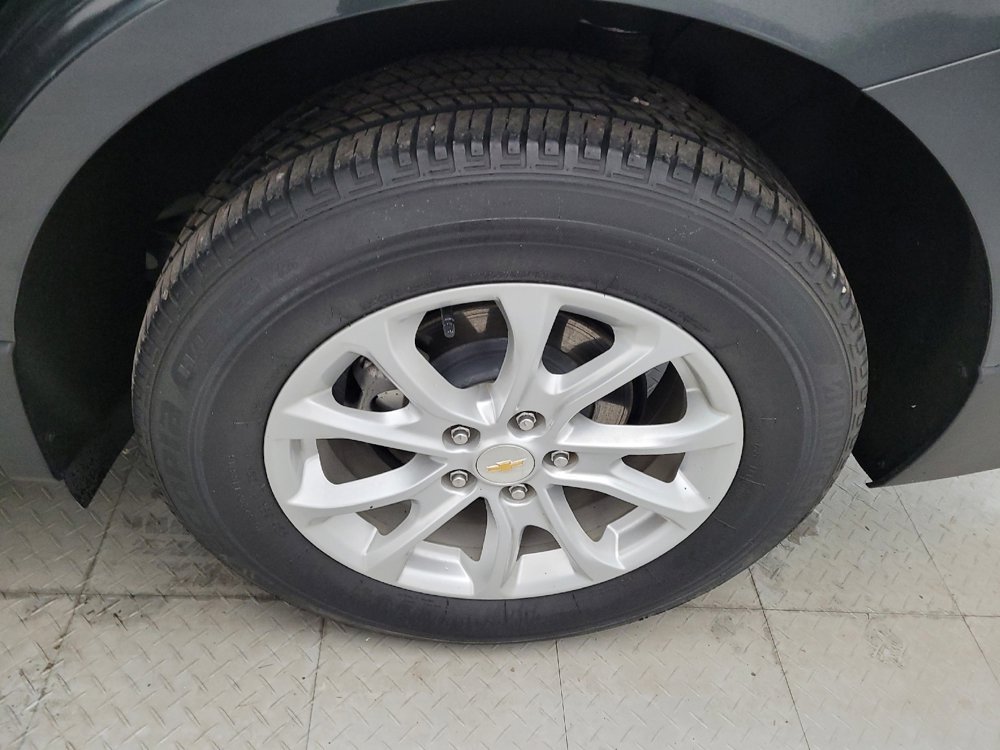 Used 2020 Chevrolet Equinox LS w/ LS Convenience Package image 31