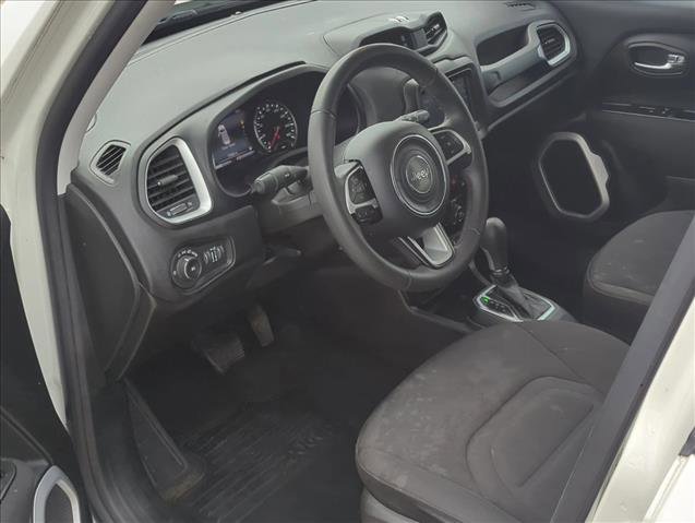 Used 2021 Jeep Renegade Latitude image 11