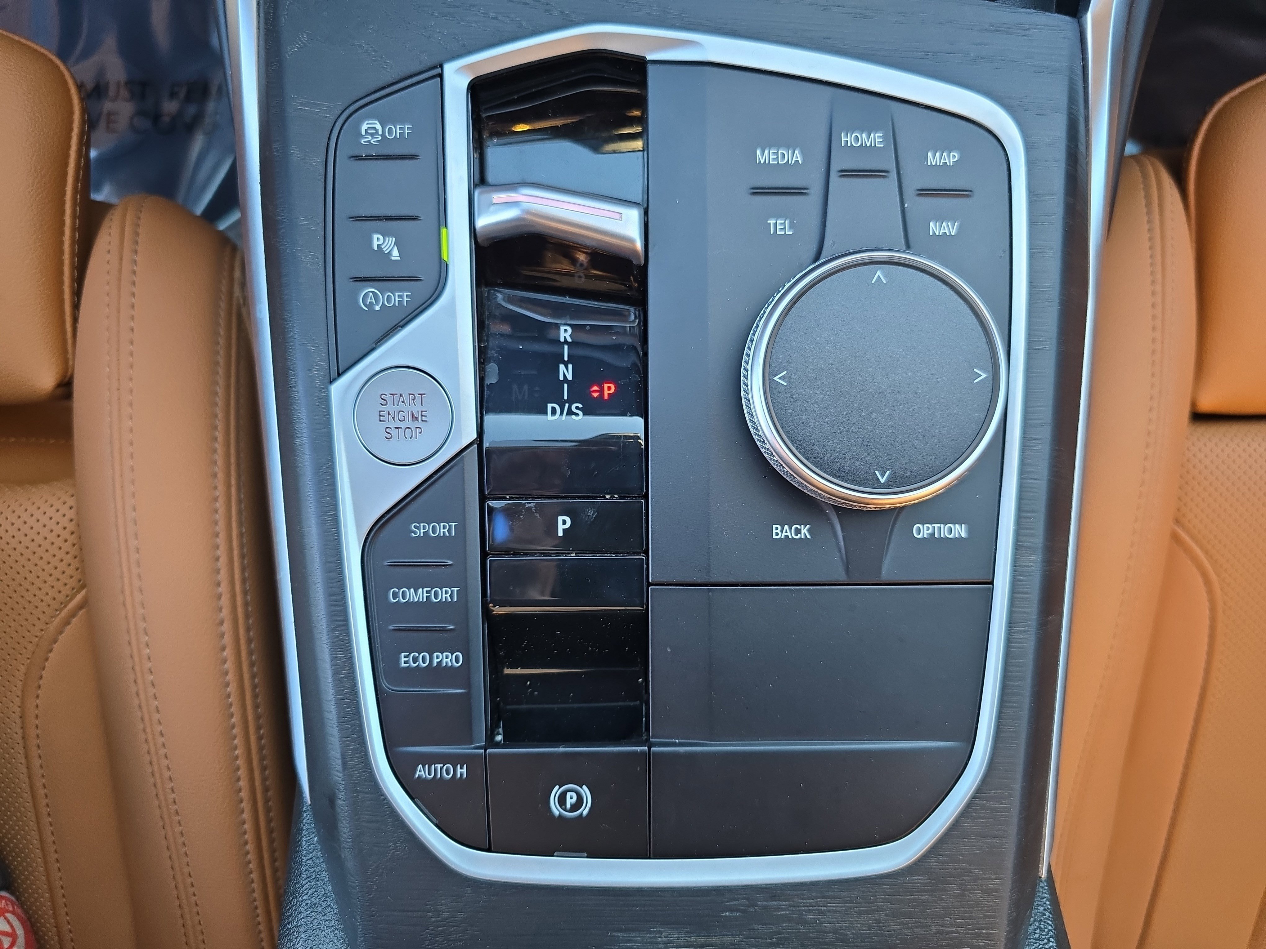 Used 2023 BMW 330i xDrive Sedan w/ Premium Package image 24