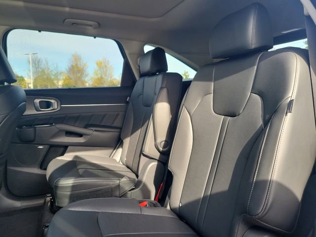 New 2026 Kia Sorento SX image 9